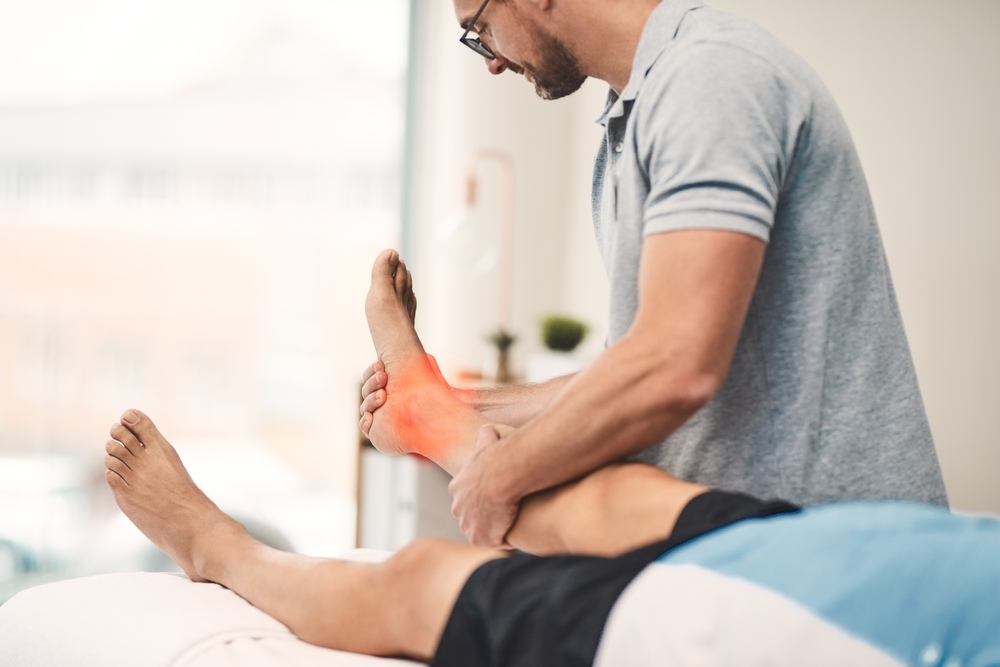 How to Alleviate Plantar Fasciitis with Chiropractic and Custom Orthotics