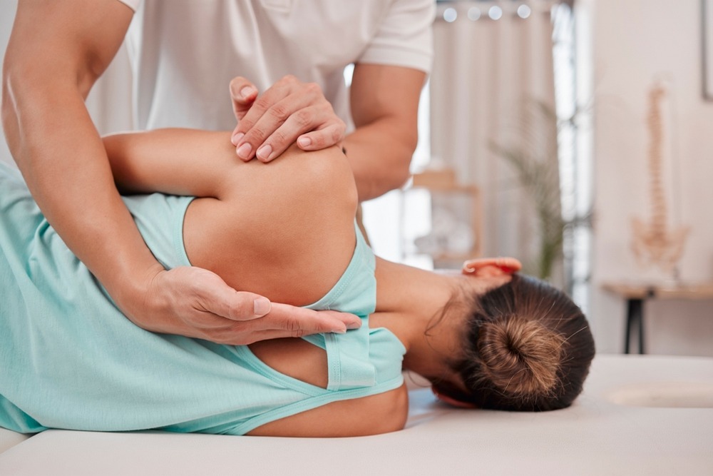 How Chiropractic Adjustments Improve Spine Alignment and Reduce Chronic Pain